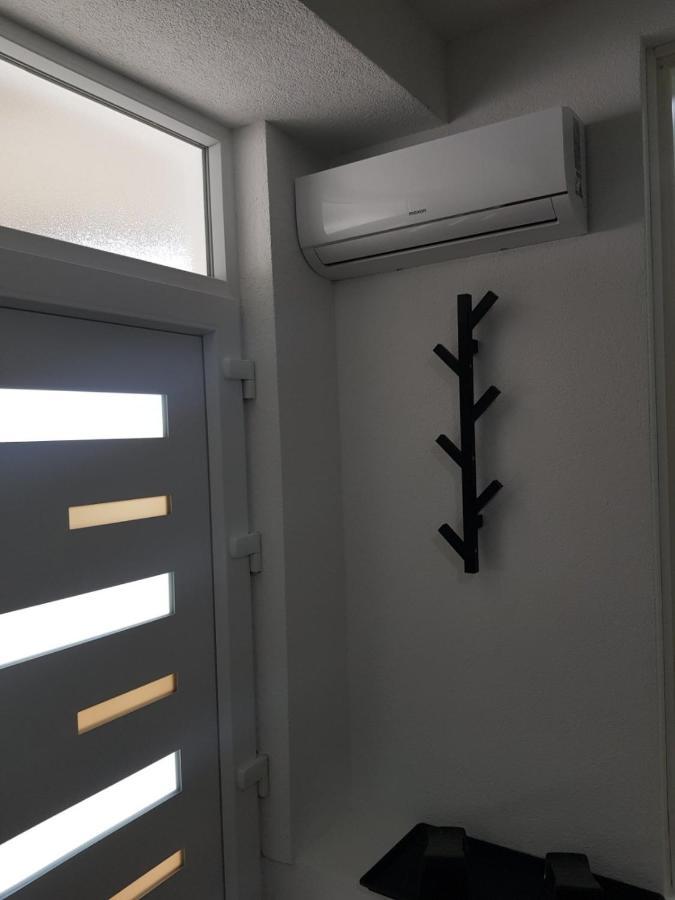 Apartmani Art Яйце Екстериор снимка